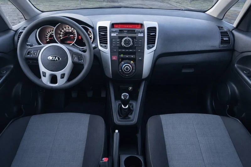 Kia Venga  1.4i 16V* GPL, снимка 9 - Автомобили и джипове - 53447281