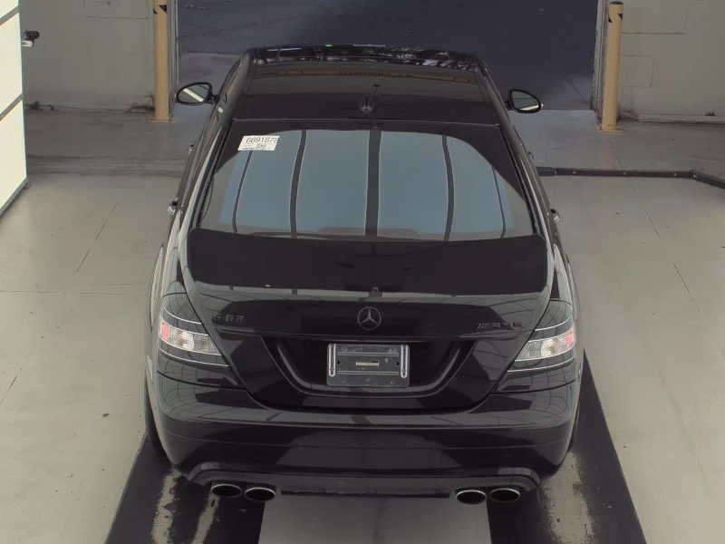 Mercedes-Benz S 63 AMG ПОДГРЕВ* ОБДУХВАНЕ* МАСАЖ* КАМЕРА* КЕЙЛЕС* , снимка 8 - Автомобили и джипове - 53576702