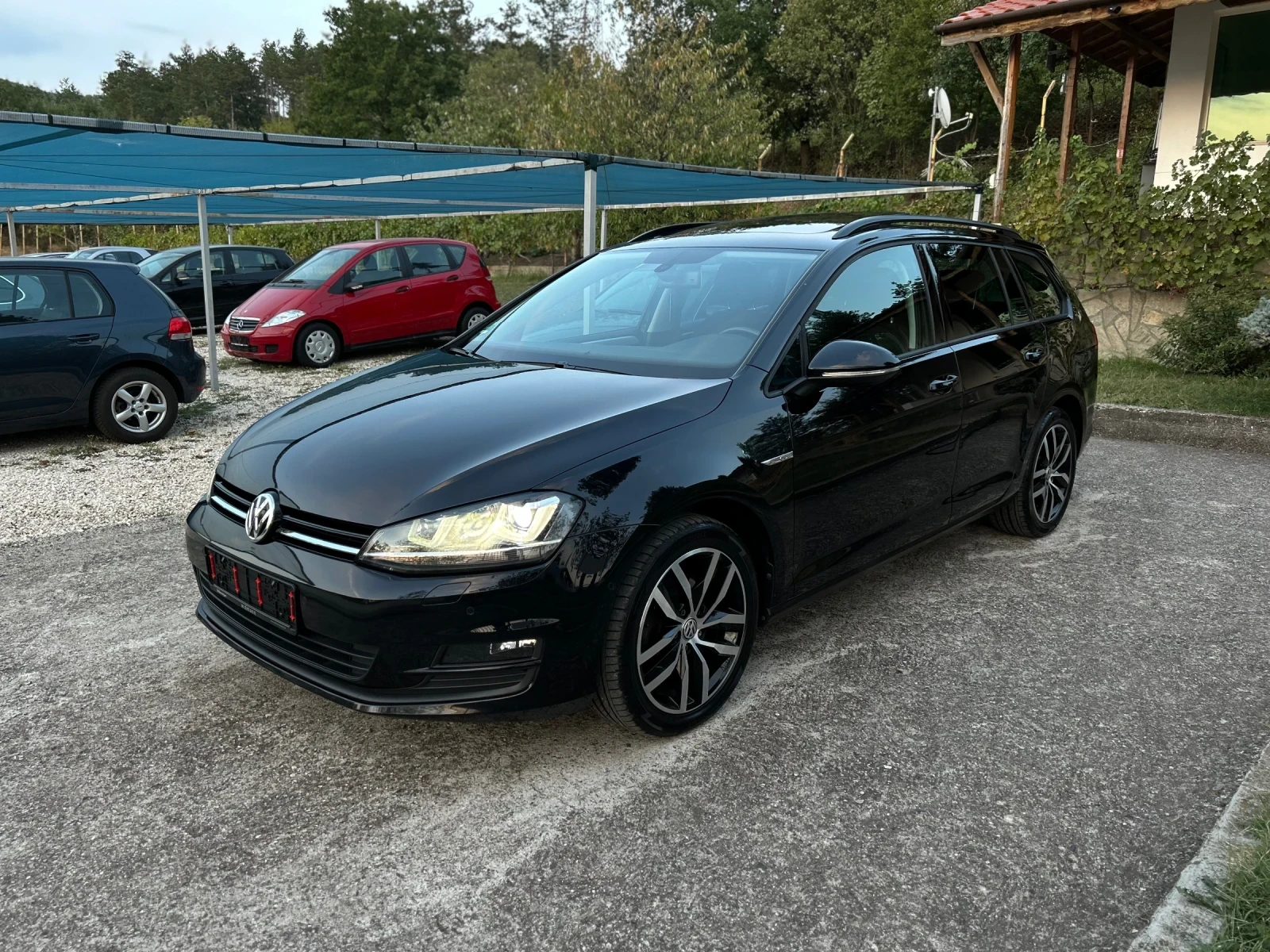 VW Golf 1.6TDI Comfоrtline CUP XENON PANO - [1] 