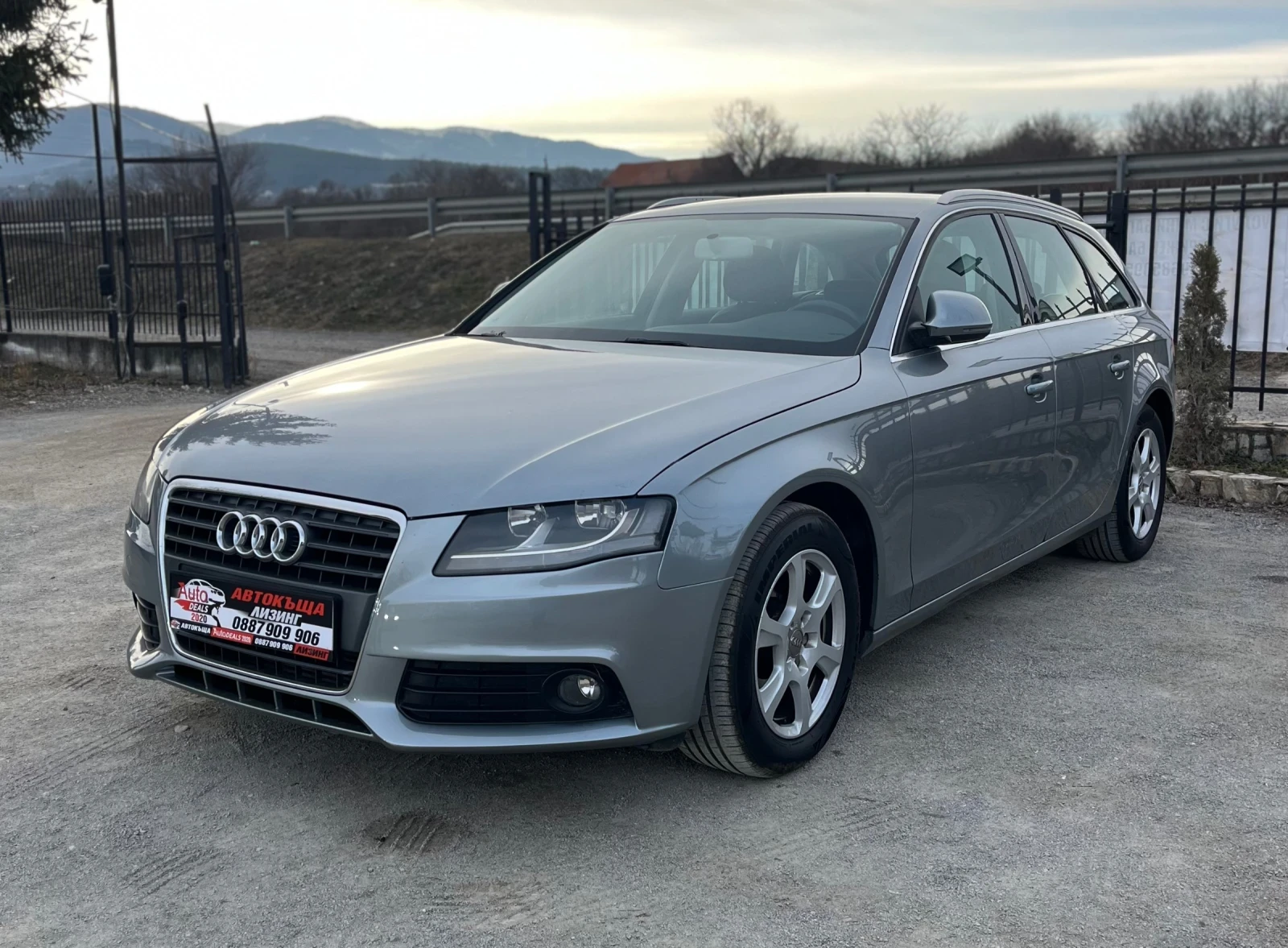 Audi A4 2.0TDI* AUTOMATIC* TOP - изображение 2