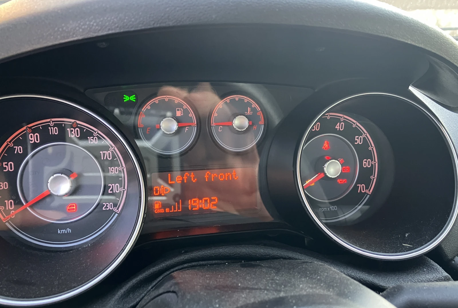 Fiat Punto EVO 1.4 CNG - изображение 7