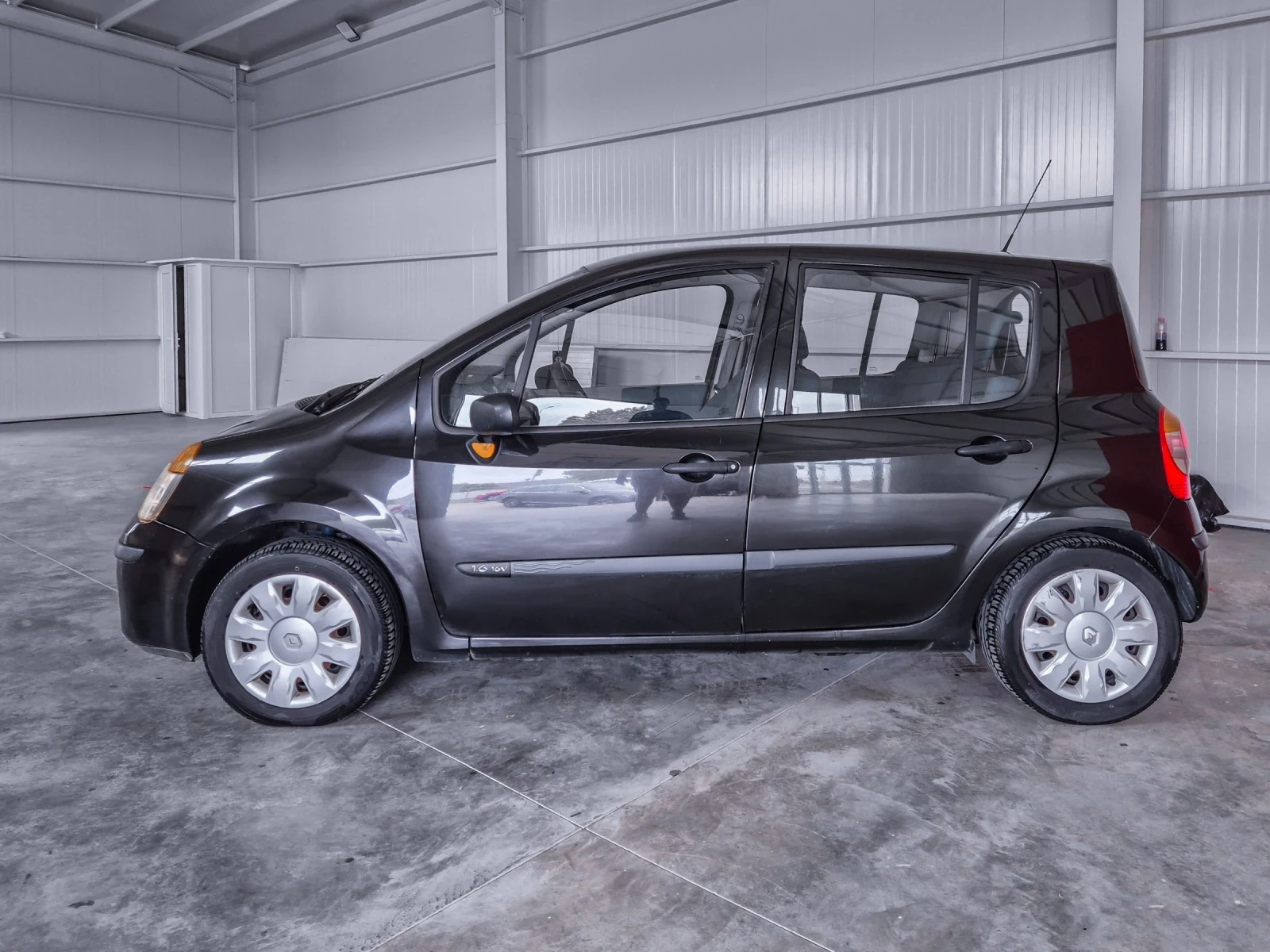Renault Modus 1.6 Бензин - изображение 3