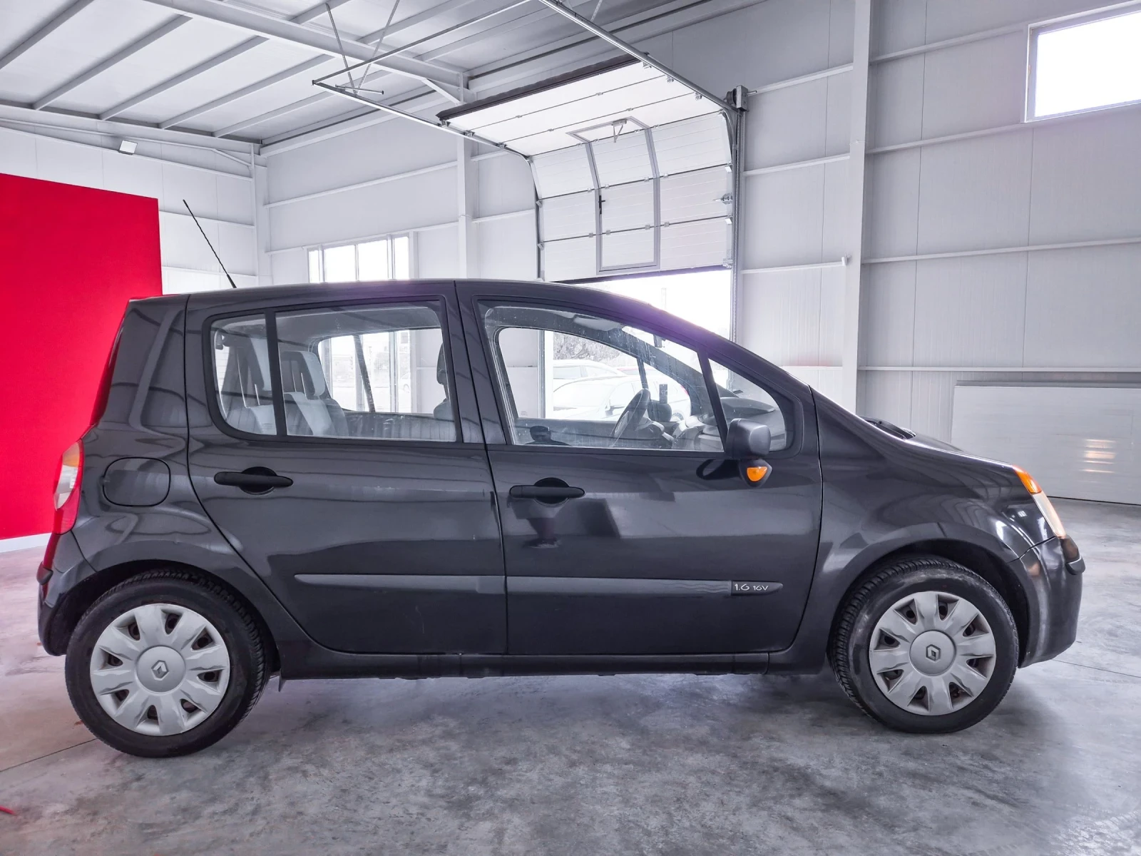 Renault Modus 1.6 Бензин - изображение 2