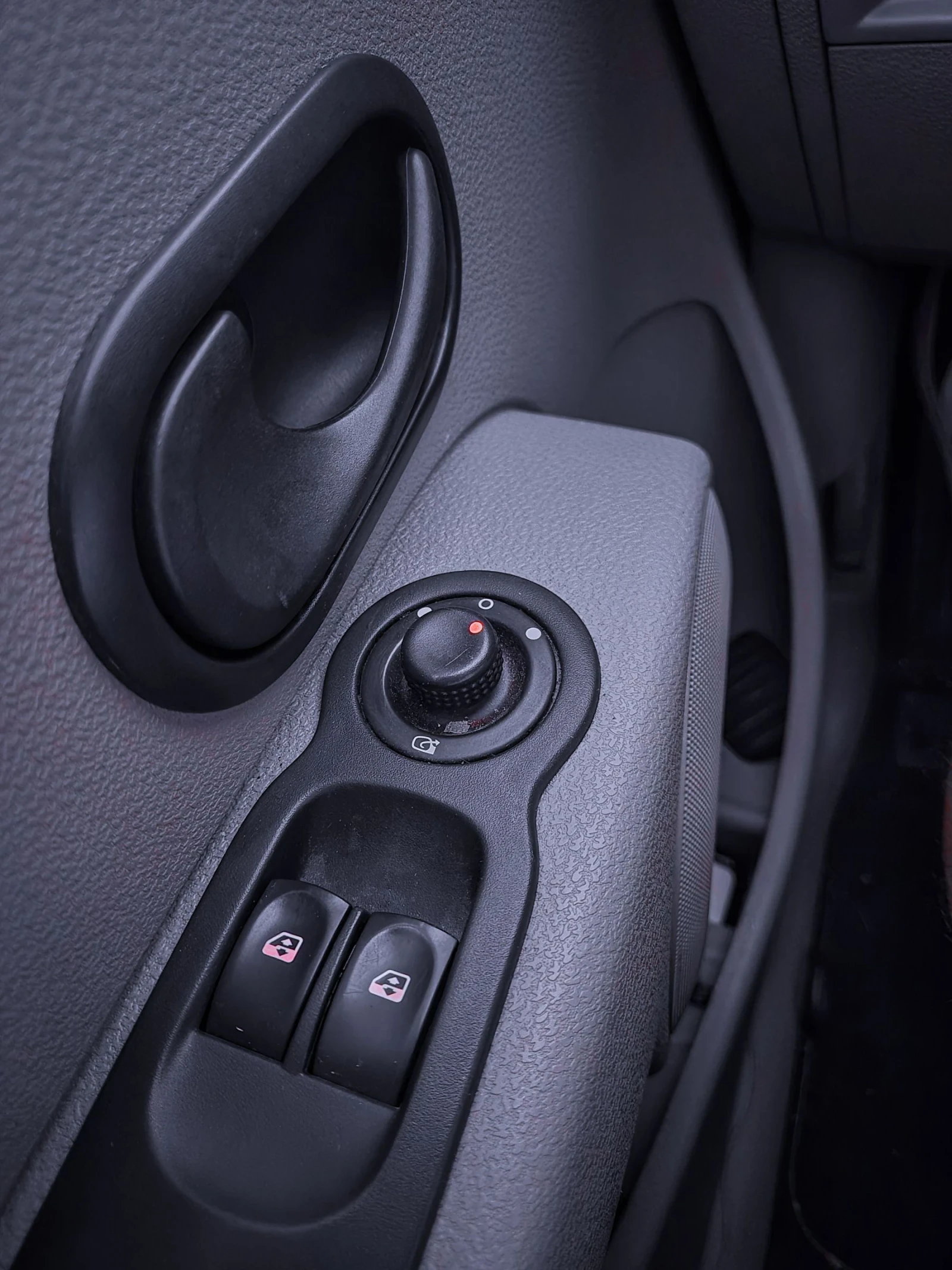 Renault Modus 1.6 Бензин - изображение 9