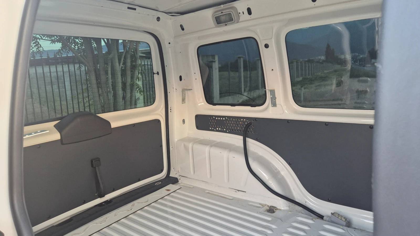 VW Caddy 1000TSI | Mobile.bg � ����������� 14