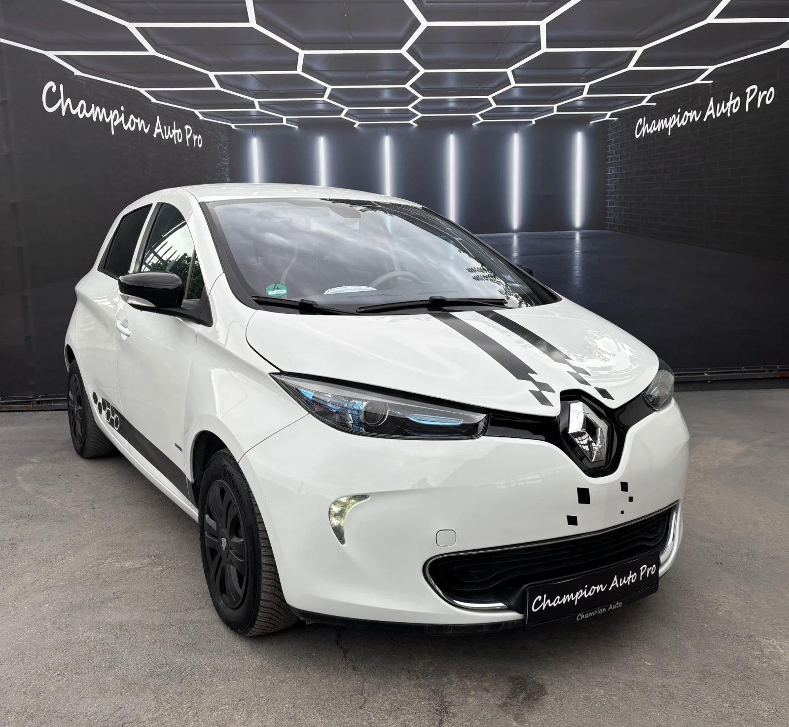 Renault Zoe  - изображение 3