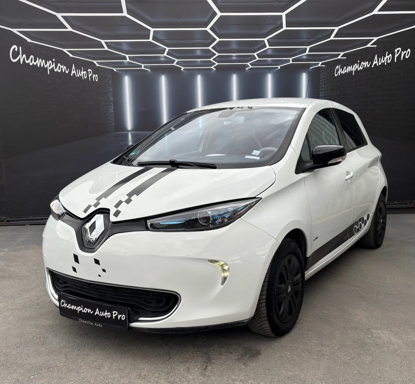Renault Zoe  - изображение 2