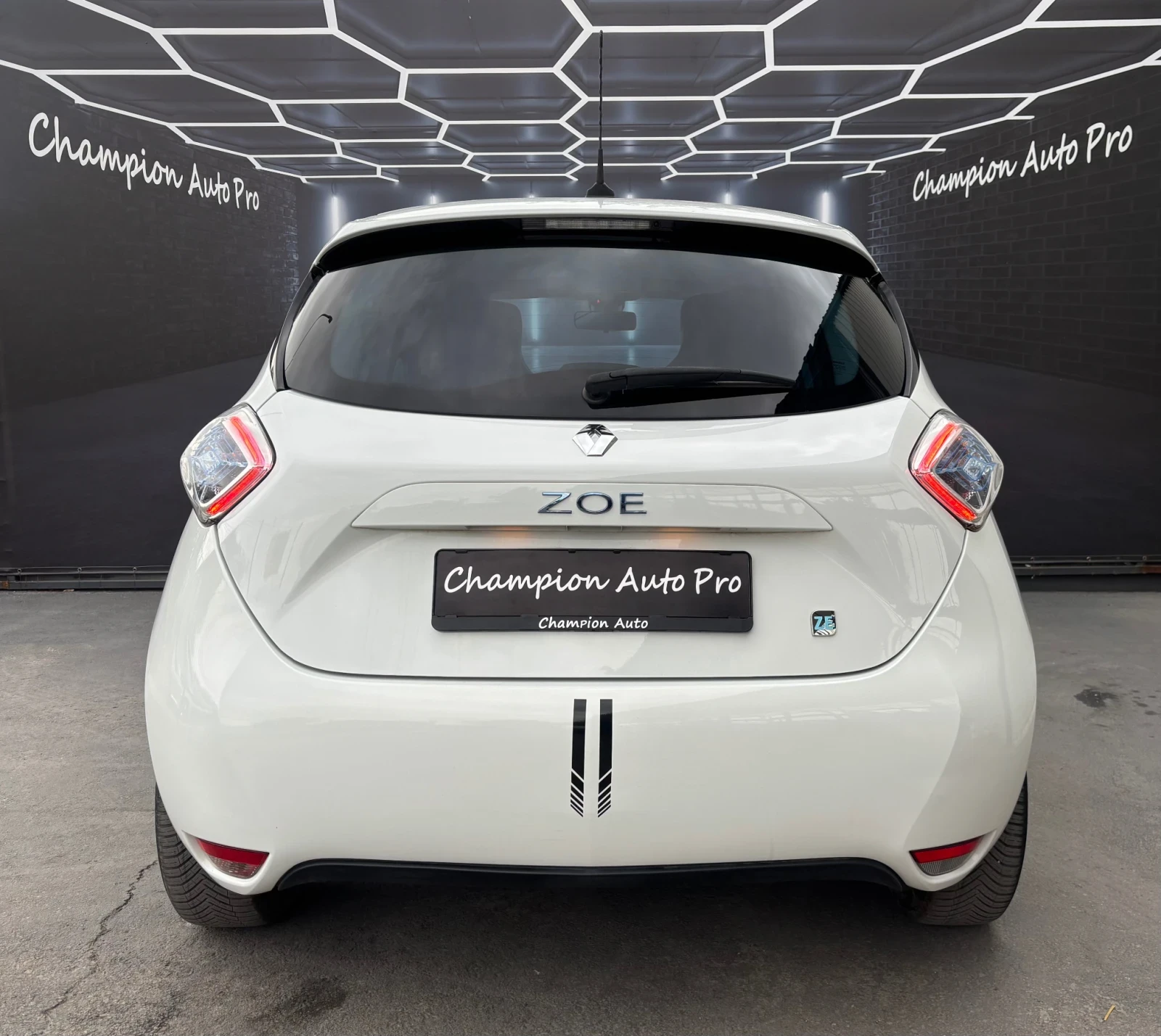 Renault Zoe  - изображение 5