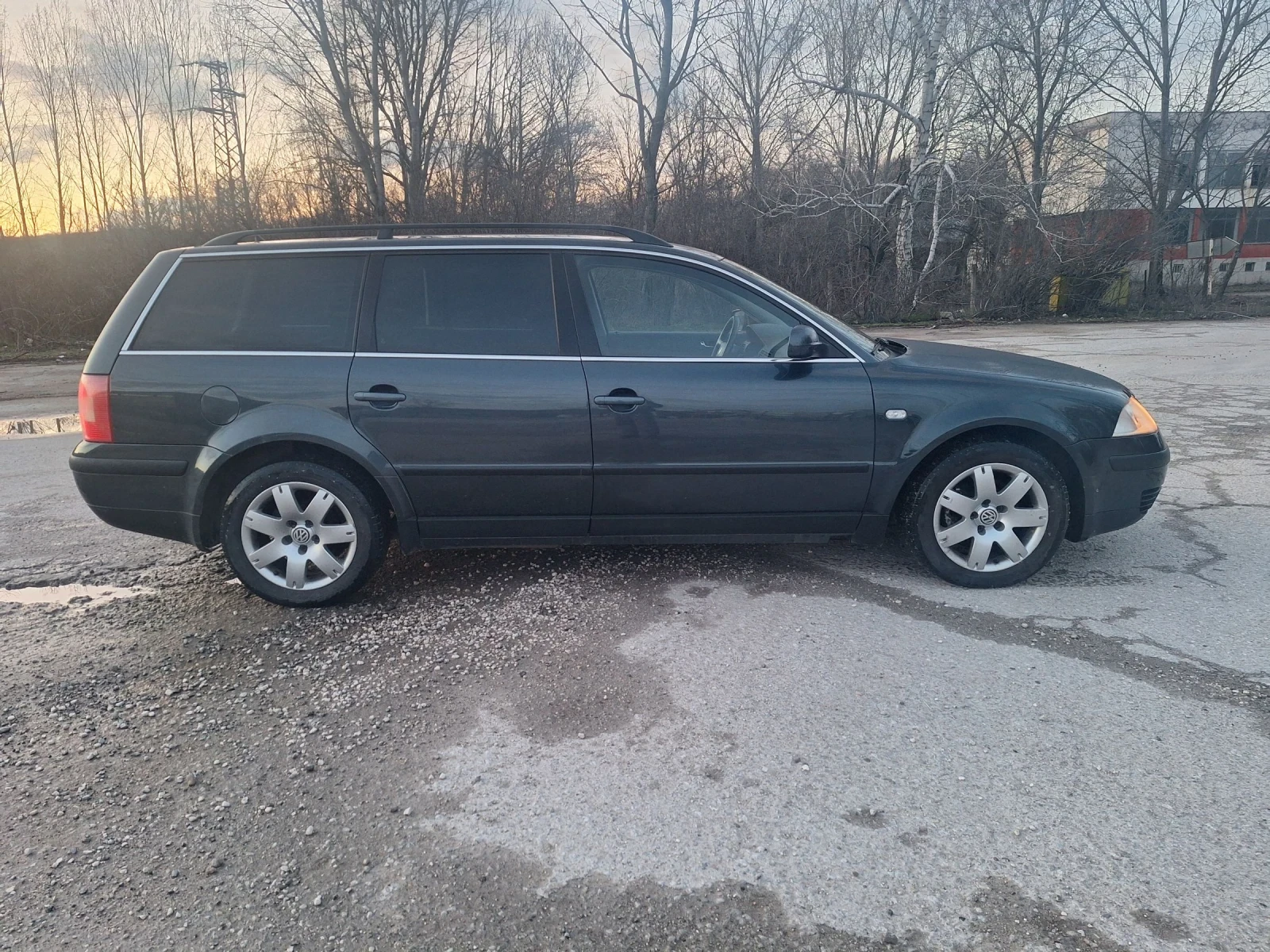 VW Passat 1.9TDI 6 скорости - изображение 3