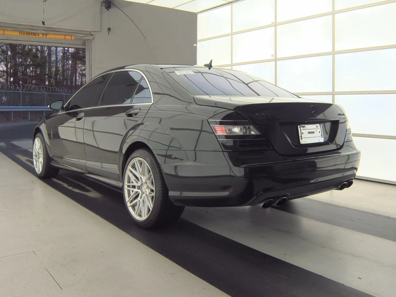 Mercedes-Benz S 63 AMG ПОДГРЕВ* ОБДУХВАНЕ* МАСАЖ* КАМЕРА* КЕЙЛЕС*  - изображение 4