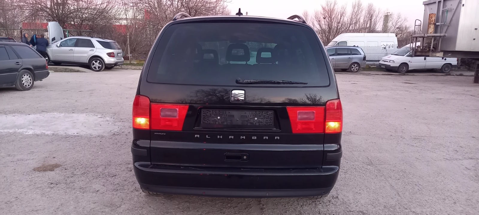 Seat Alhambra 1.8T 7места Швейцария, снимка 8 - Автомобили и джипове - 53735859