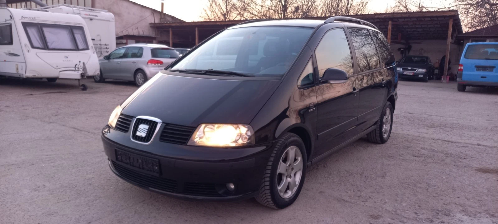 Seat Alhambra 1.8T 7места Швейцария, снимка 2 - Автомобили и джипове - 53735859