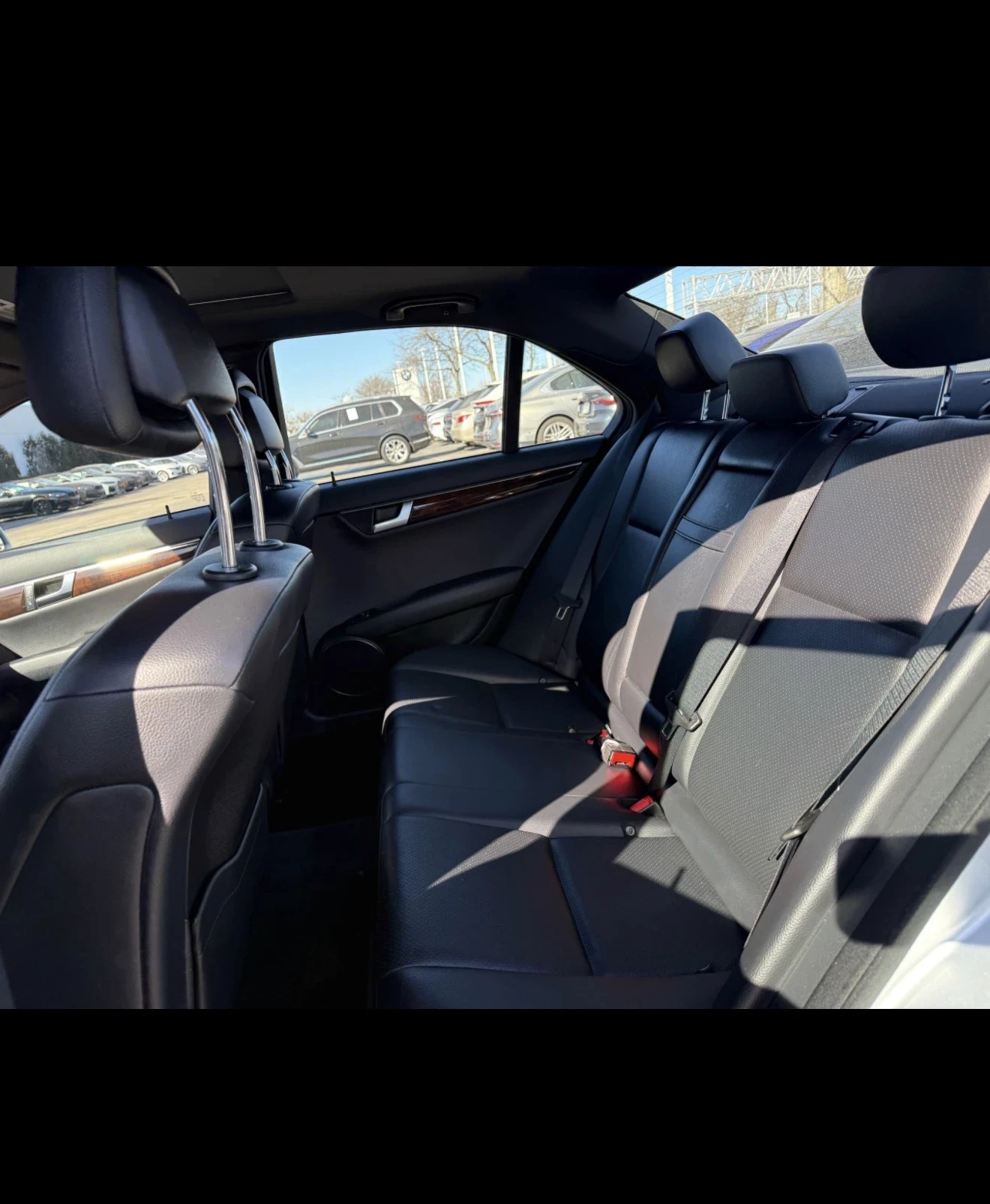 Mercedes-Benz C 300, снимка 6 - Автомобили и джипове - 53866518