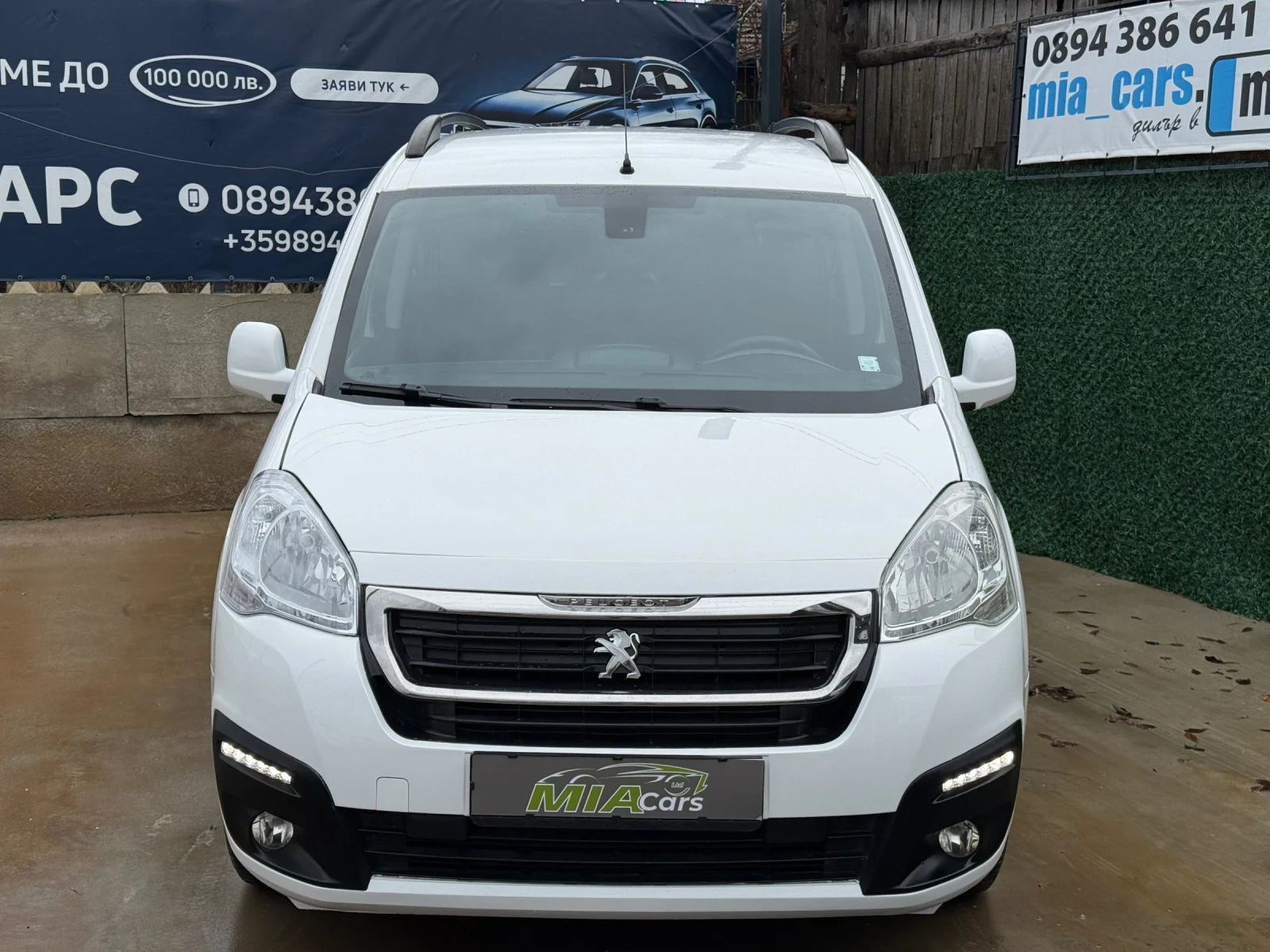 Peugeot Partner 1.6HDI* 99h.p* 2017* EURO6* ПЪТНИЧЕСКО, снимка 6 - Автомобили и джипове - 53977558