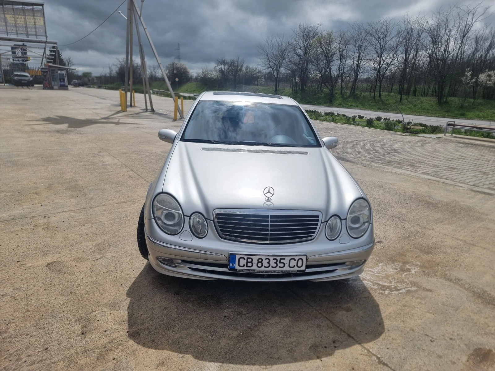 Mercedes-Benz E 220