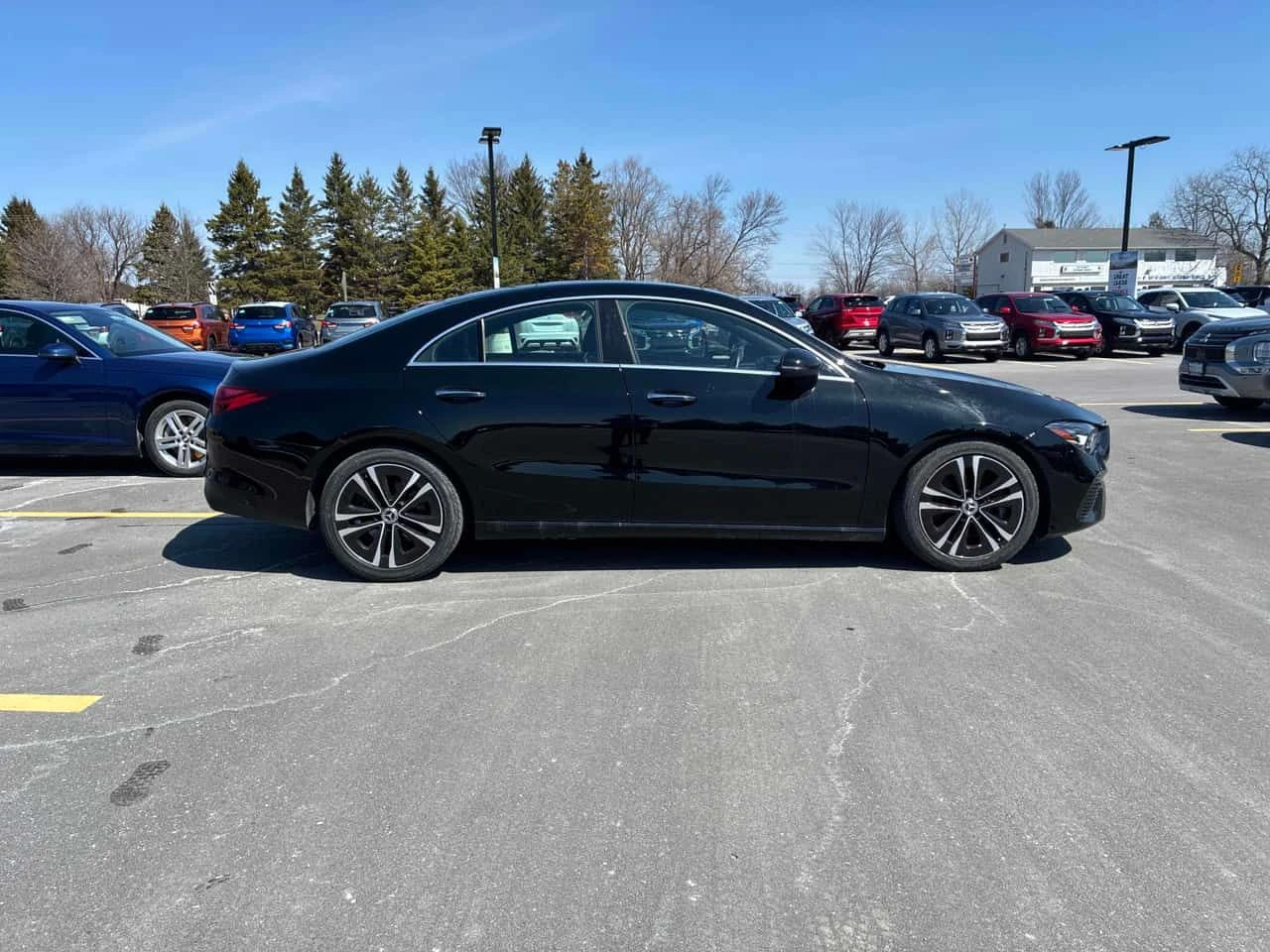 Mercedes-Benz CLA 250 * ГЛАВНО ПРЕДСТАВИТЕЛСТВО* ПАНОРАМА* КАМЕРА* , снимка 3 - Автомобили и джипове - 54144894