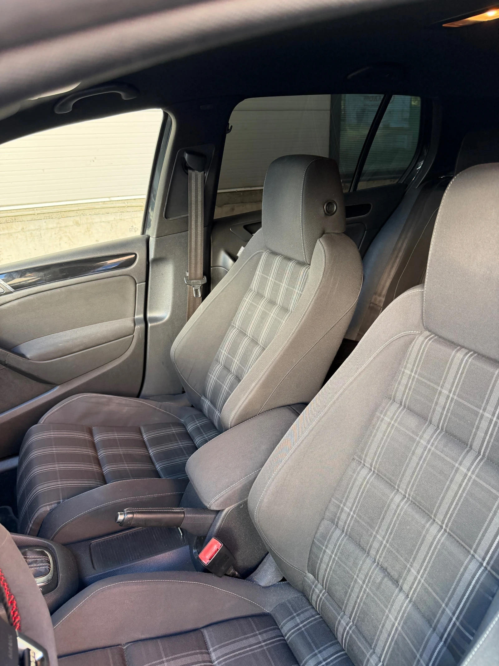 VW Golf Gtd, снимка 9 - Автомобили и джипове - 54515719