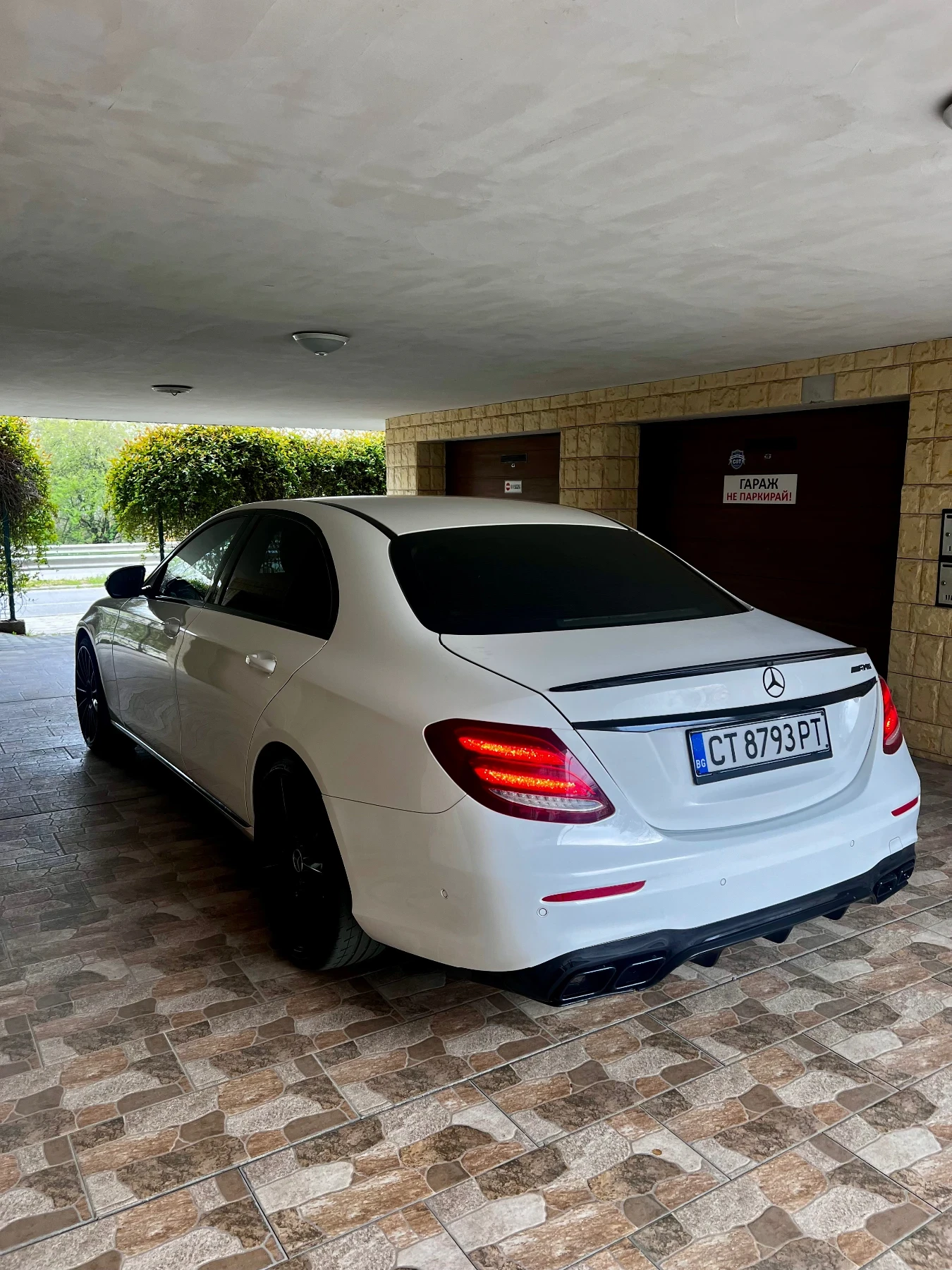 Mercedes-Benz E 220 W213, снимка 5 - Автомобили и джипове - 54543242