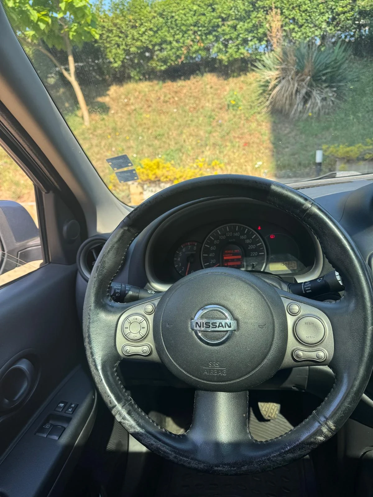 Nissan Micra, снимка 8 - Автомобили и джипове - 55214245
