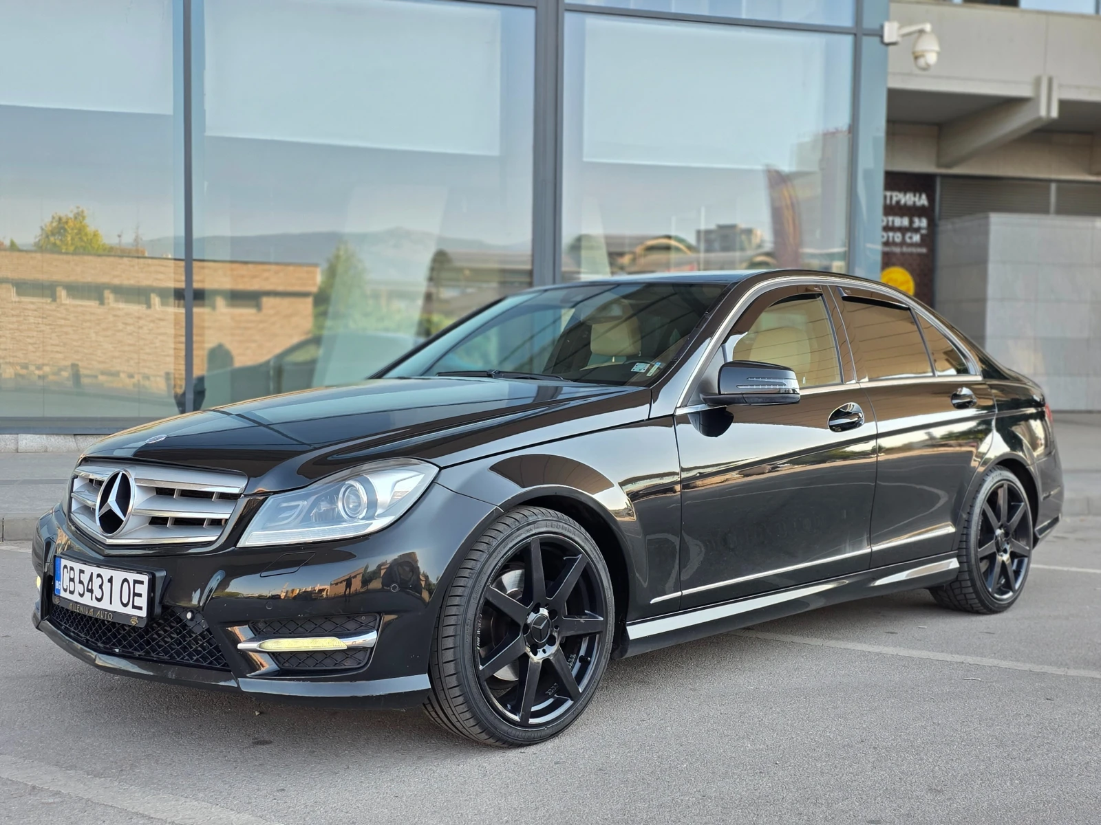 Mercedes-Benz C 220 CDI 6 МЕСЕЦА ГАРАНЦИЯ/2.2CDI AMG 170кс /Facelift