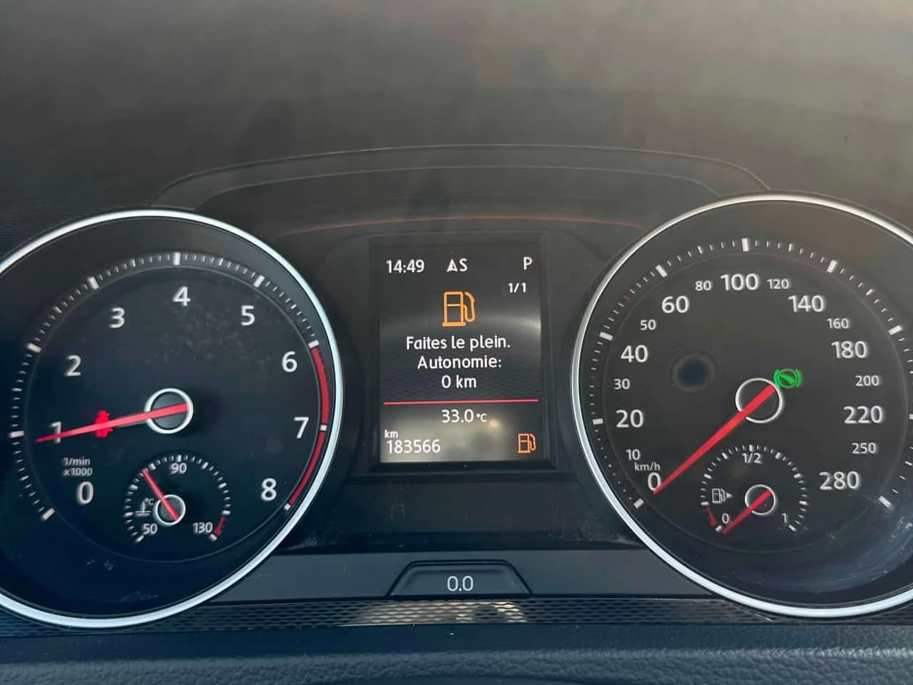 VW Golf * Autobahn * CARFAX * ЦЕНА ДО БГ, снимка 8 - Автомобили и джипове - 55646834