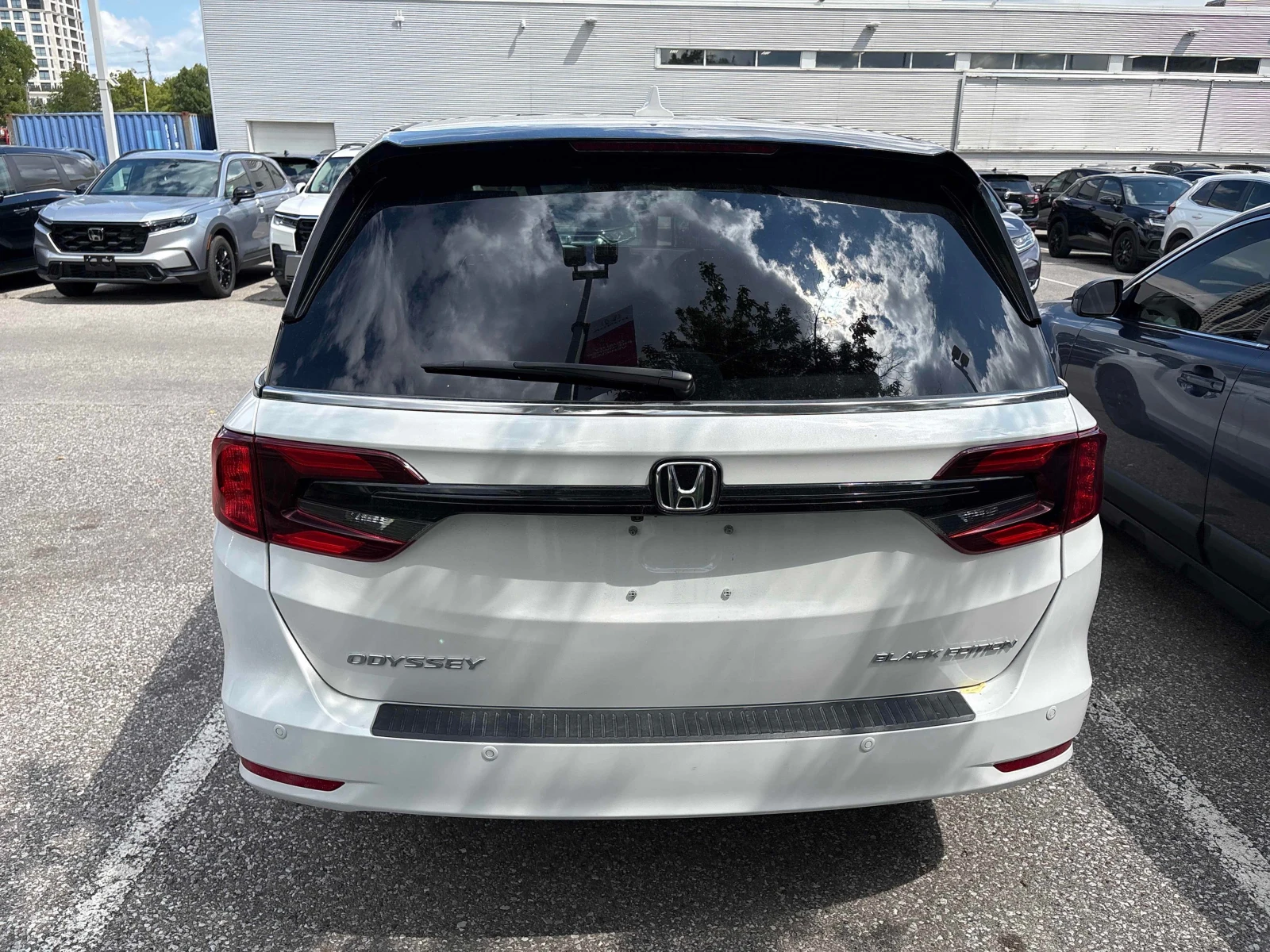 Honda Odyssey * Black Edition * CARFAX * ОПЦИЯ ЗА ФИНАНСИРАНЕ , снимка 14 - Автомобили и джипове - 55987956