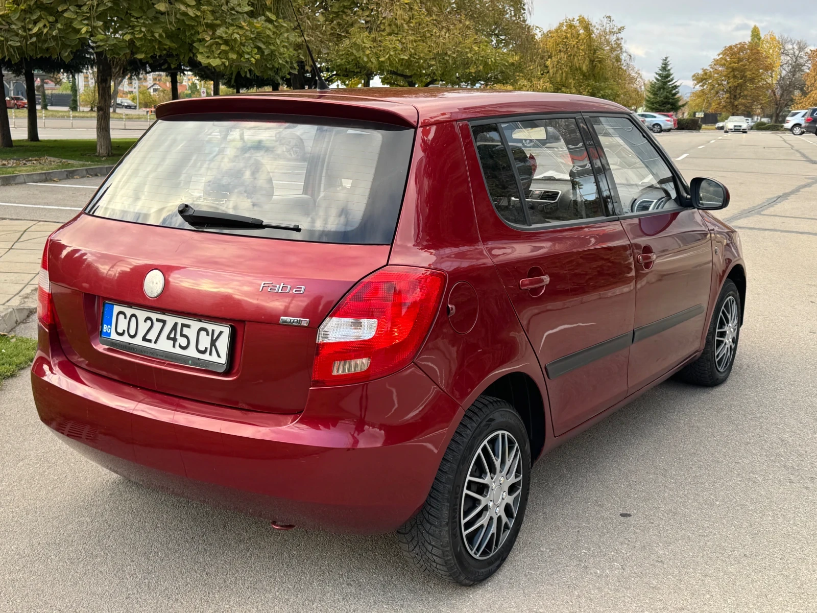 Skoda Fabia, снимка 4 - Автомобили и джипове - 56686962