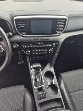 Kia Sportage Restyling Hibrid Automatic - 32500 лв. - 21269511 11