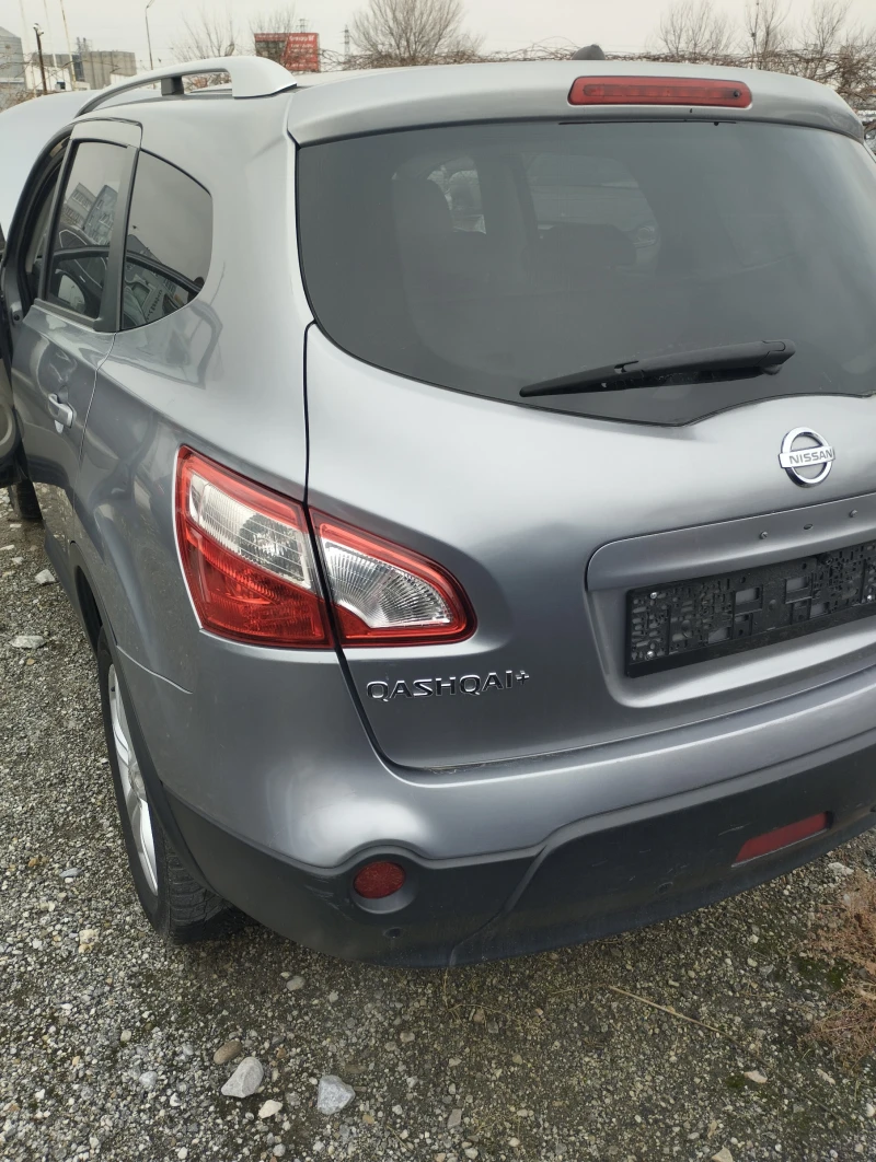 Nissan Qashqai, снимка 7 - Автомобили и джипове - 48373745