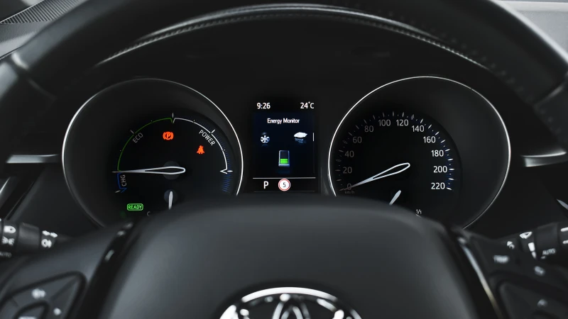 Toyota C-HR 2.0 Hybrid Club Automatic, снимка 14 - Автомобили и джипове - 51294452