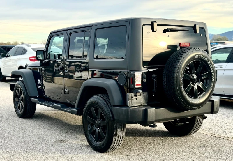 Jeep Wrangler 3.6i v6 SPORT, снимка 4 - Автомобили и джипове - 52391754
