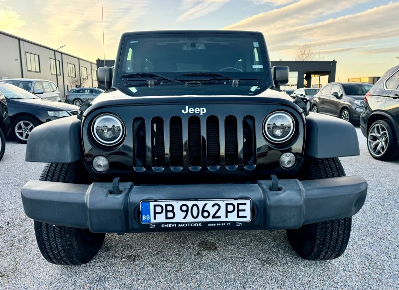 Jeep Wrangler 3.6i v6 SPORT, снимка 2 - Автомобили и джипове - 52391754