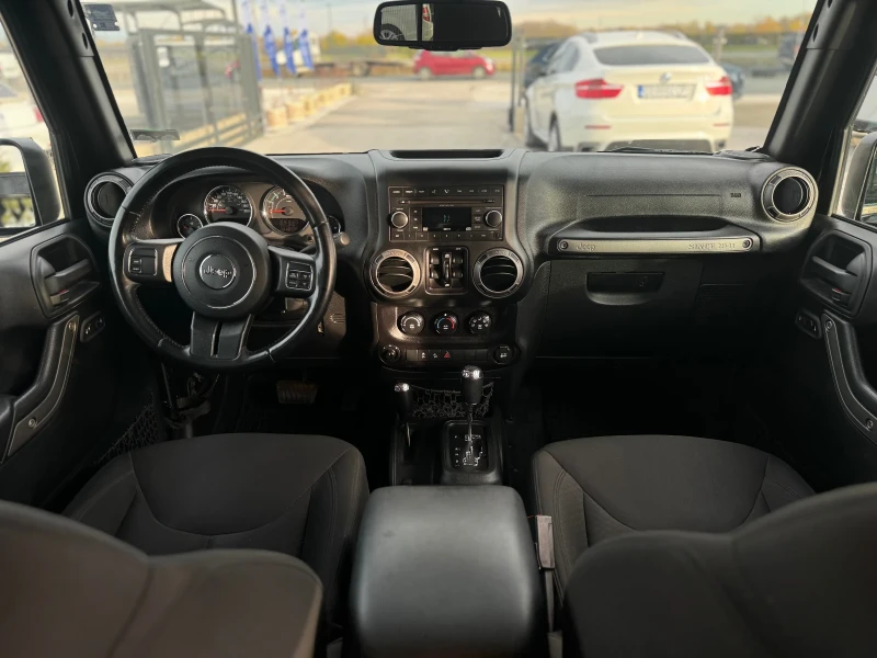 Jeep Wrangler 3.6i v6 SPORT, снимка 14 - Автомобили и джипове - 52391754