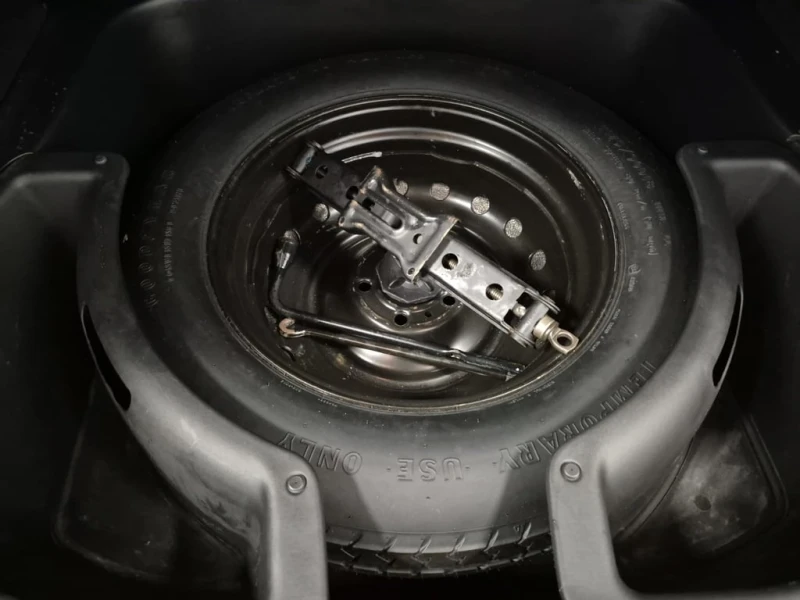 Jeep Grand cherokee 2020 ALTITUDE * CARFAX * БЕЗ ПЪРВОНАЧАЛНА ВНОСКА, снимка 14 - Автомобили и джипове - 53032625