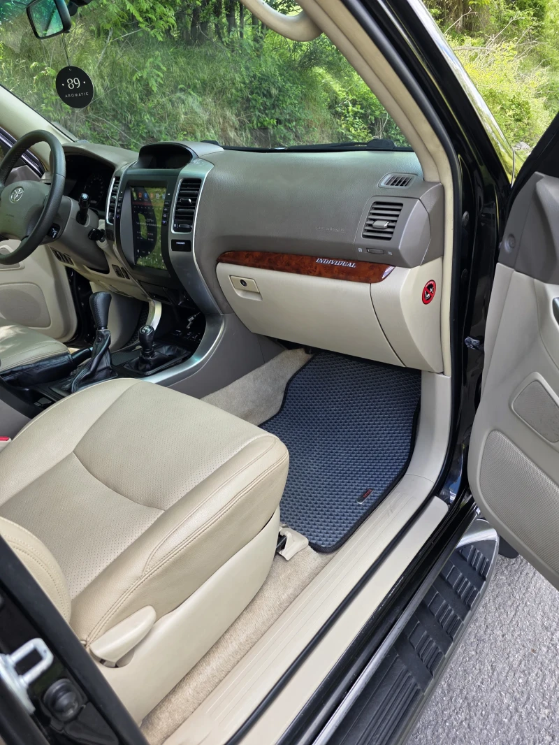 Toyota Land cruiser, снимка 9 - Автомобили и джипове - 53099705