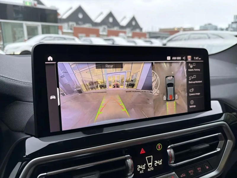 BMW X3 * АВТО КРЕДИТ* ЦЕНА ДО БГ * Сервизна история * , снимка 11 - Автомобили и джипове - 53497035