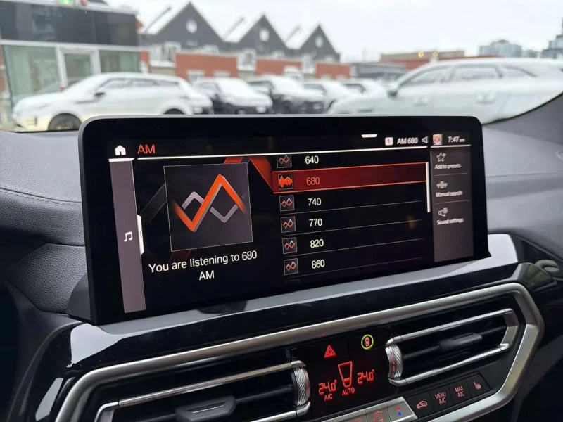 BMW X3 * АВТО КРЕДИТ* ЦЕНА ДО БГ * Сервизна история * , снимка 10 - Автомобили и джипове - 53497035