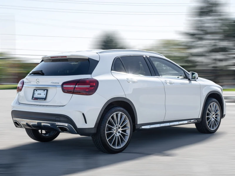 Mercedes-Benz GLA 250 4matic * CLEAN CARFAX * АвтоКредит * (ЦЕНА ДО БГ), снимка 6 - Автомобили и джипове - 53514891