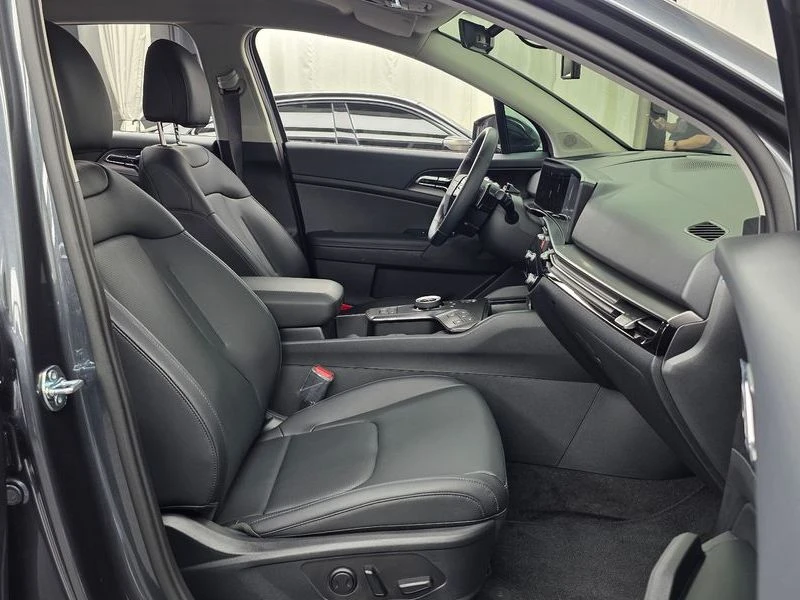 Kia Sportage 1.6 180 hp Automatic, снимка 11 - Автомобили и джипове - 55845807