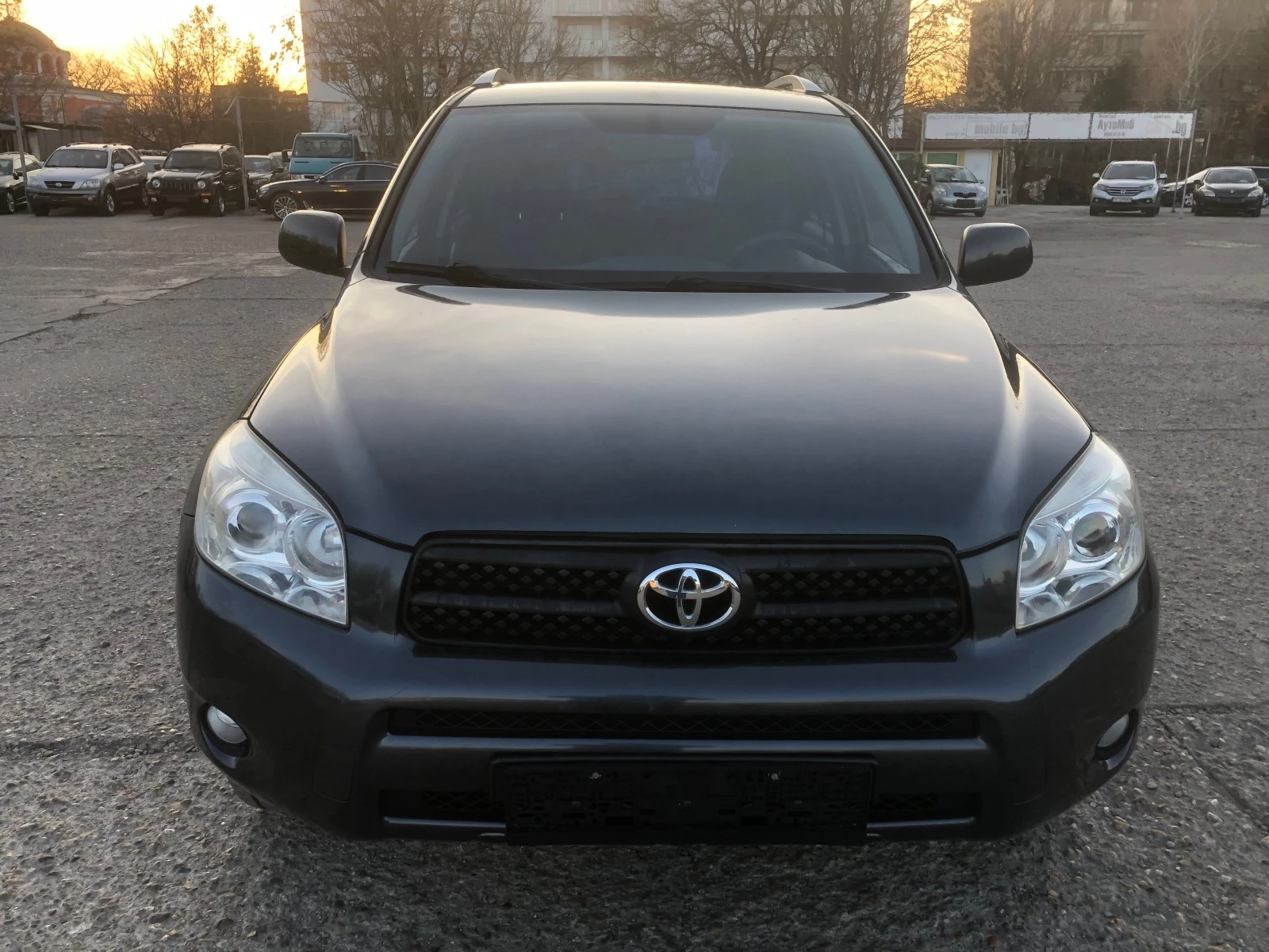 Toyota Rav4 2.2 D4D - изображение 3