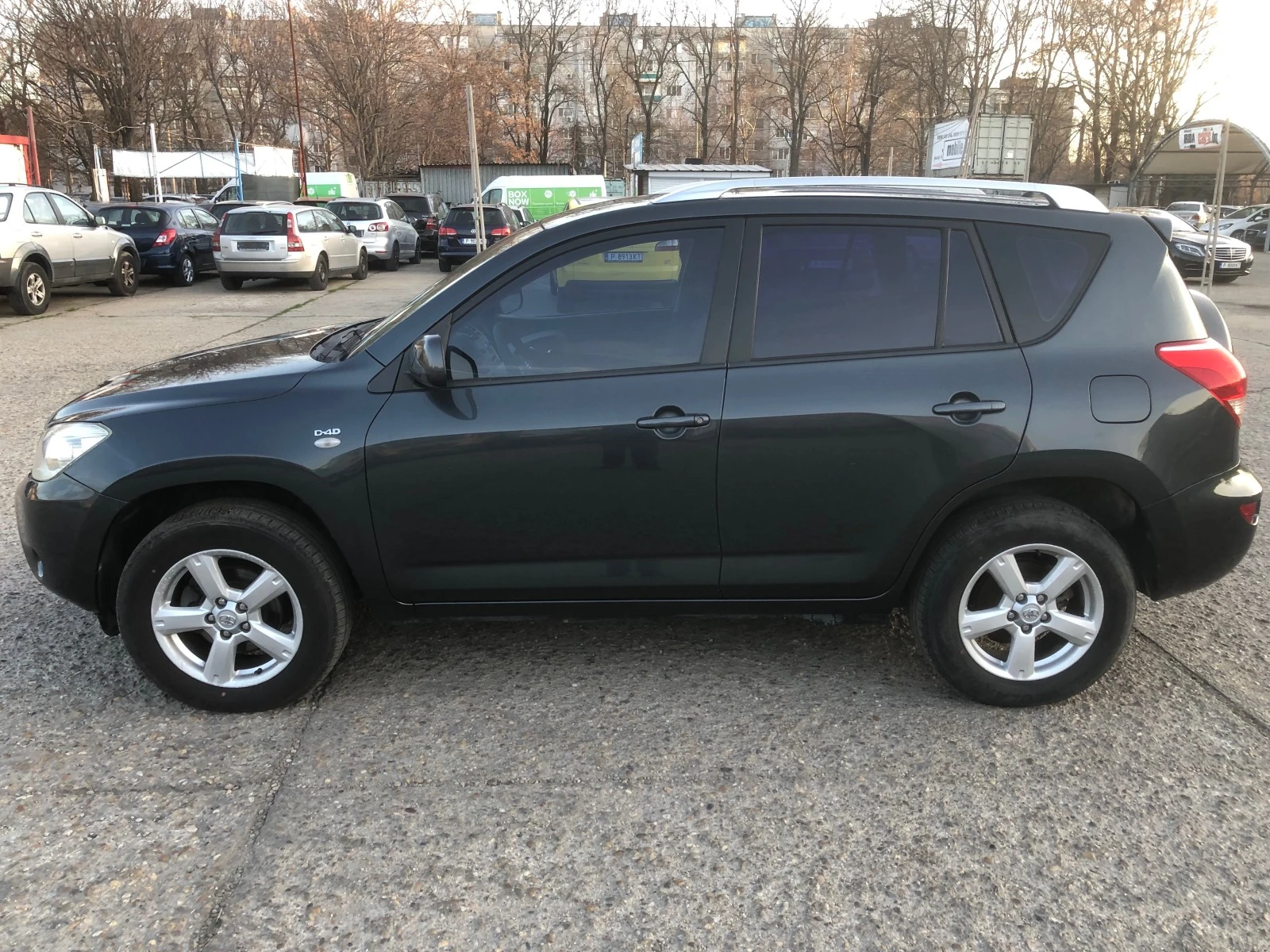 Toyota Rav4 2.2 D4D - изображение 4