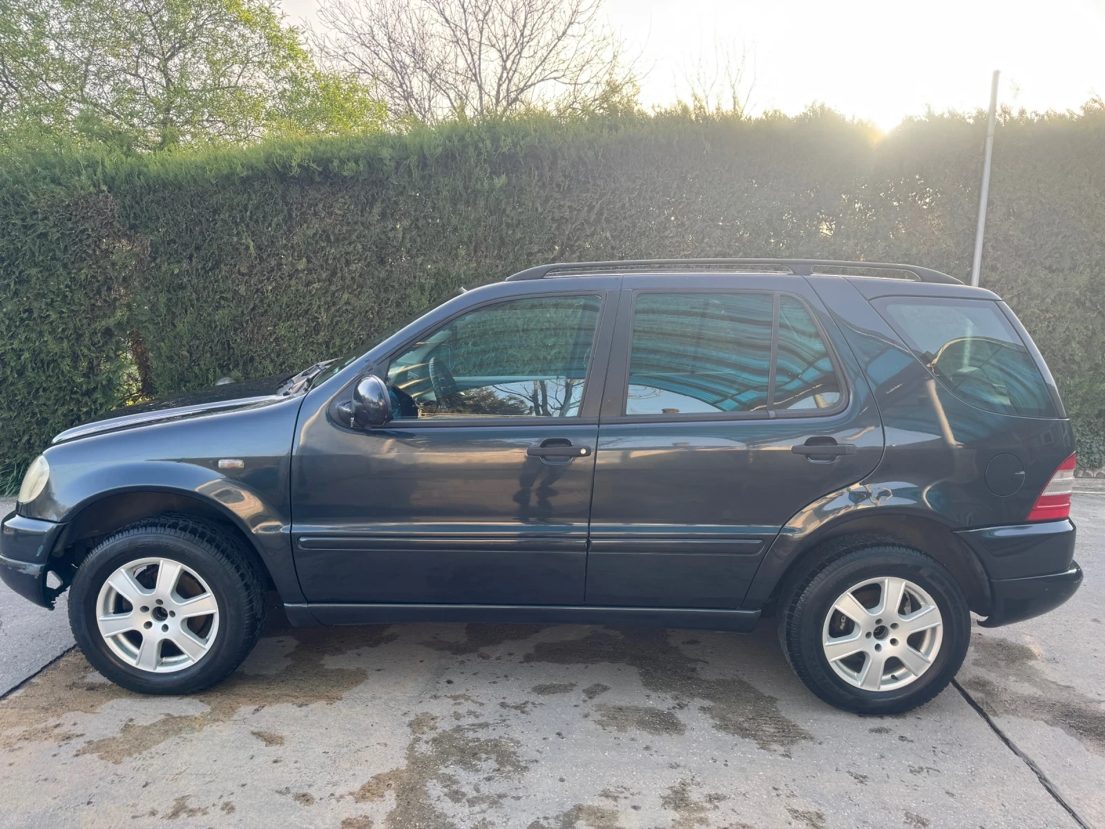 Mercedes-Benz ML 230  - изображение 2