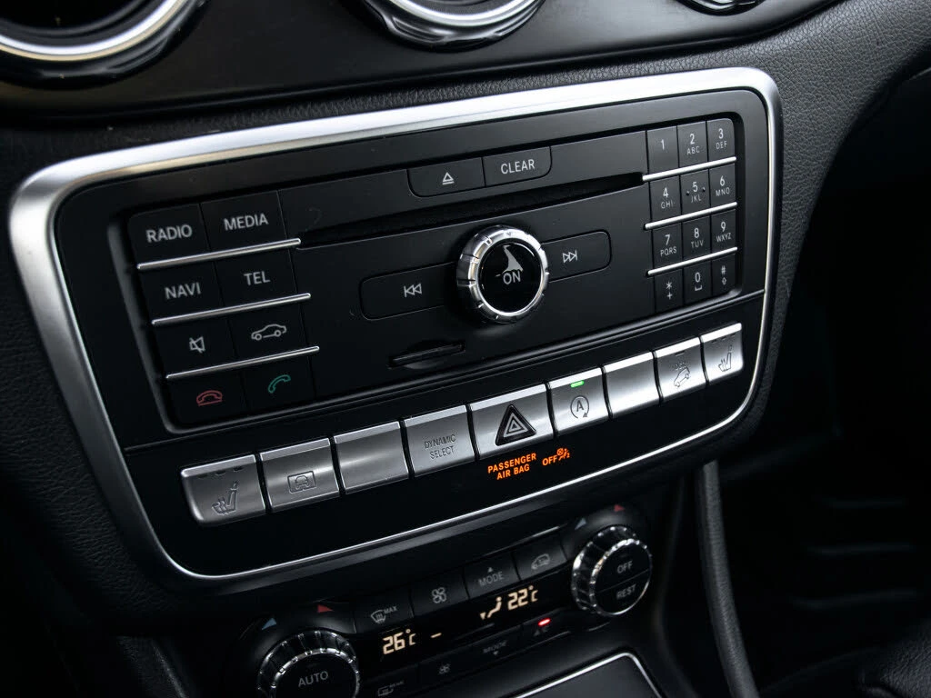 Mercedes-Benz GLA 250 4matic * CLEAN CARFAX * ���������� * (���� �� ��) | Mobile.bg � ����������� 15