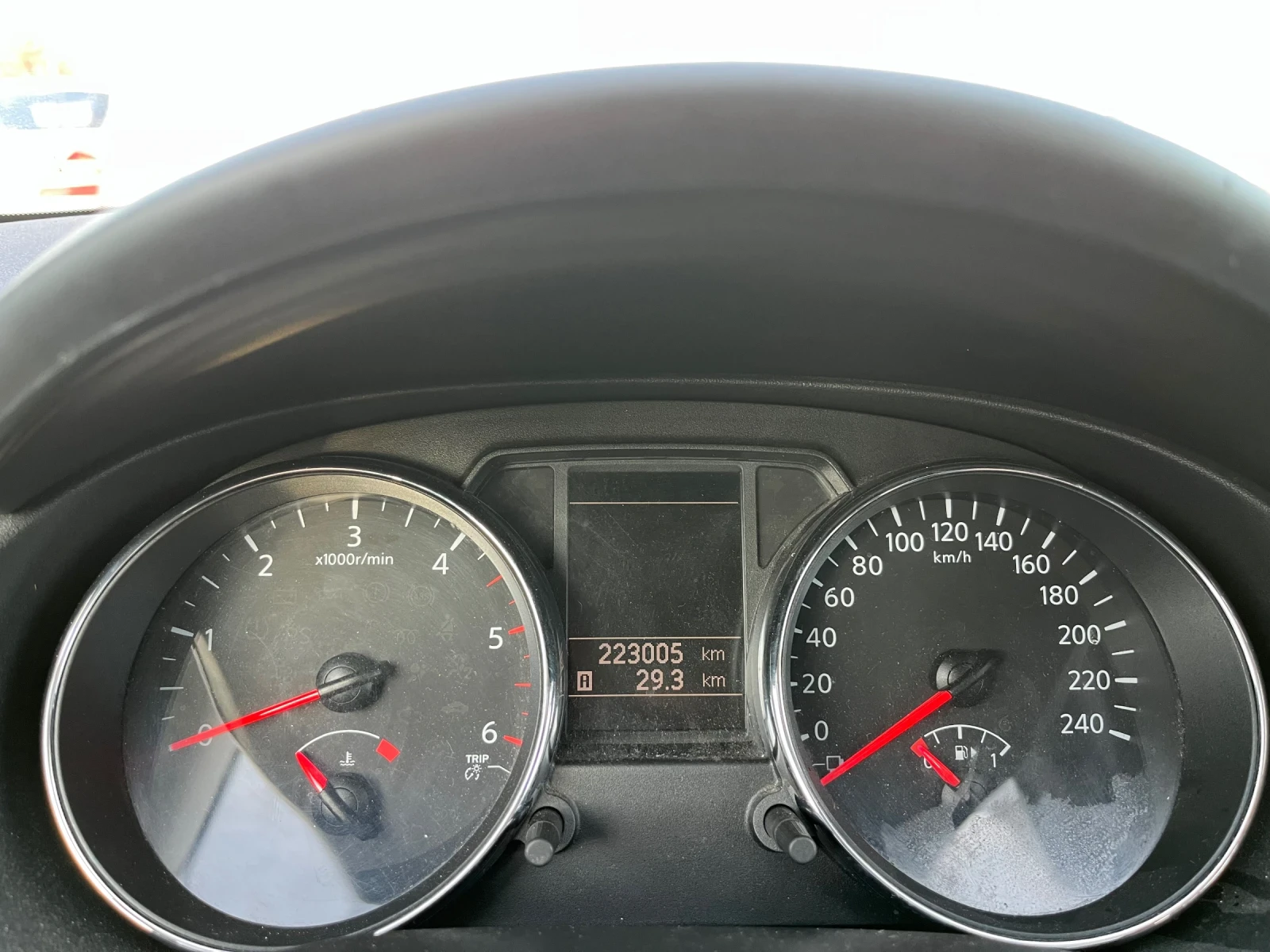 Nissan Qashqai + 2 2.0DCI 4WD Facelift - изображение 10