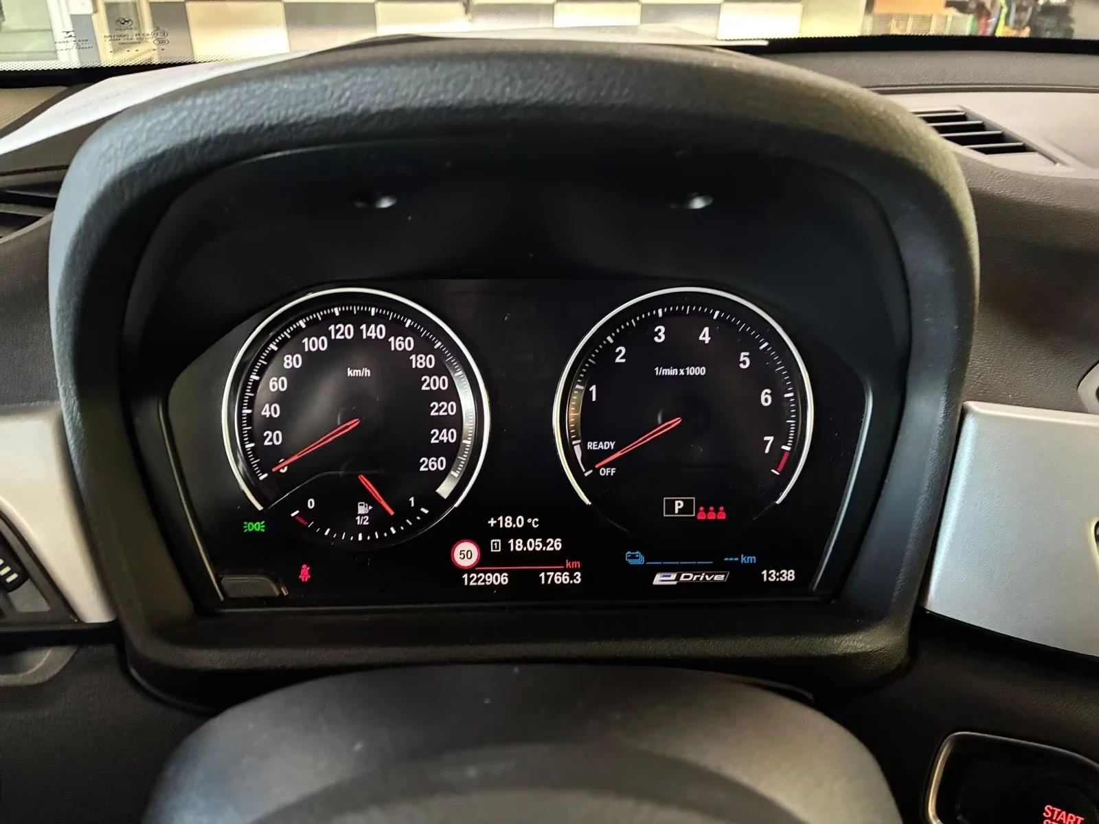 BMW X1 xDrive 25 e Advantage Hybrid 220ps DK, снимка 12 - Автомобили и джипове - 54655714