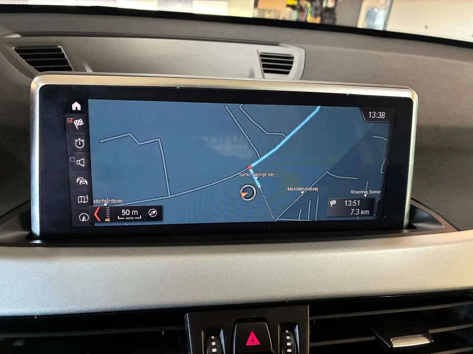 BMW X1 xDrive 25 e Advantage Hybrid 220ps DK, снимка 17 - Автомобили и джипове - 54655714