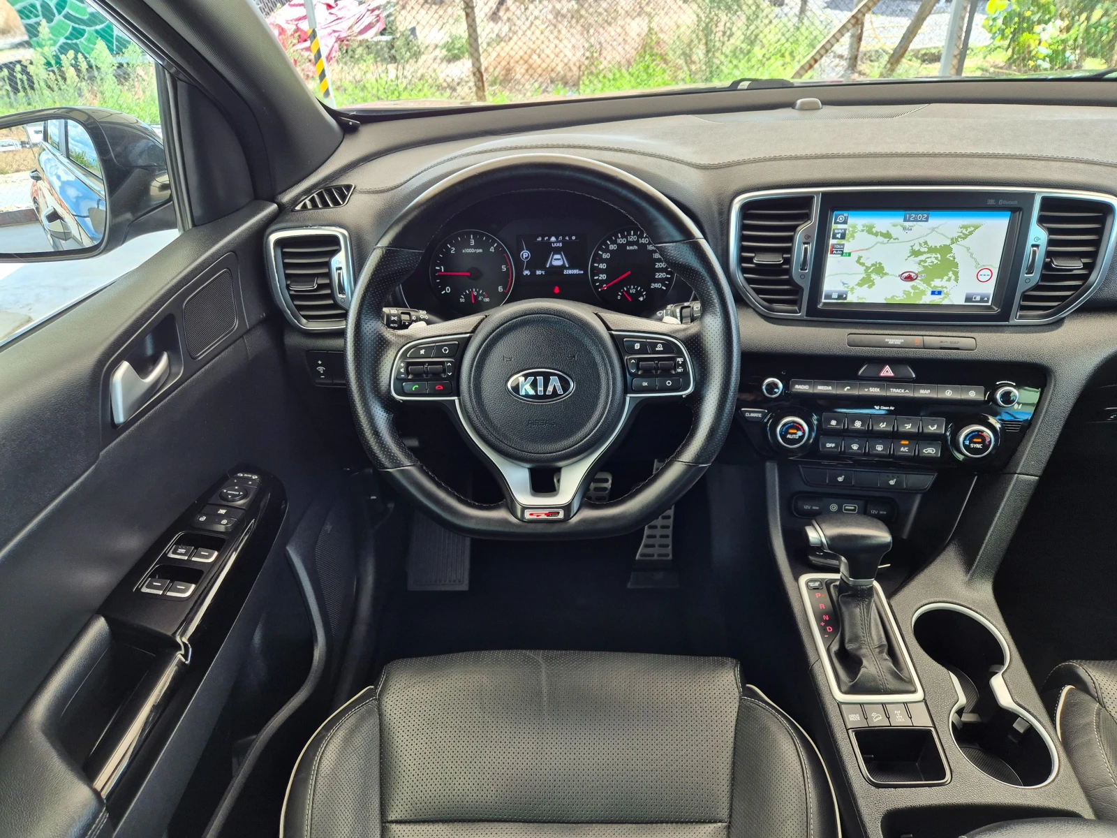 Kia Sportage 2.0CRDI* GT-LINE* 4×4* , снимка 13 - Автомобили и джипове - 55965997