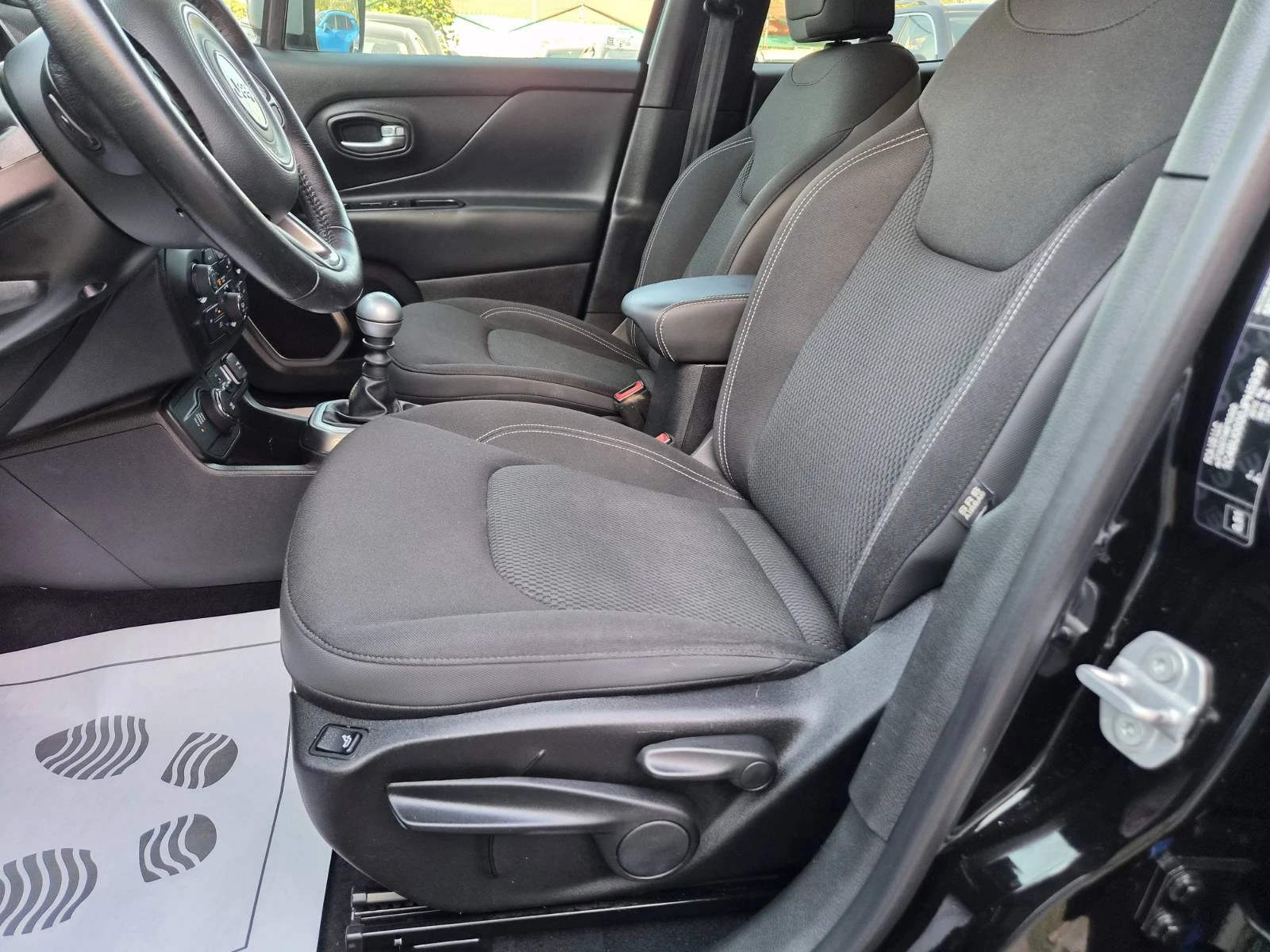 Jeep Renegade 2.0D-4X4-FACE LIFT-2018г-LIMITED, снимка 7 - Автомобили и джипове - 56023107