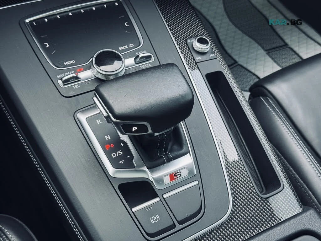Audi SQ5 3.0 TFSI * FULL * B&O * АвтоКредит* (ЦЕНА ДО БГ), снимка 16 - Автомобили и джипове - 56227740