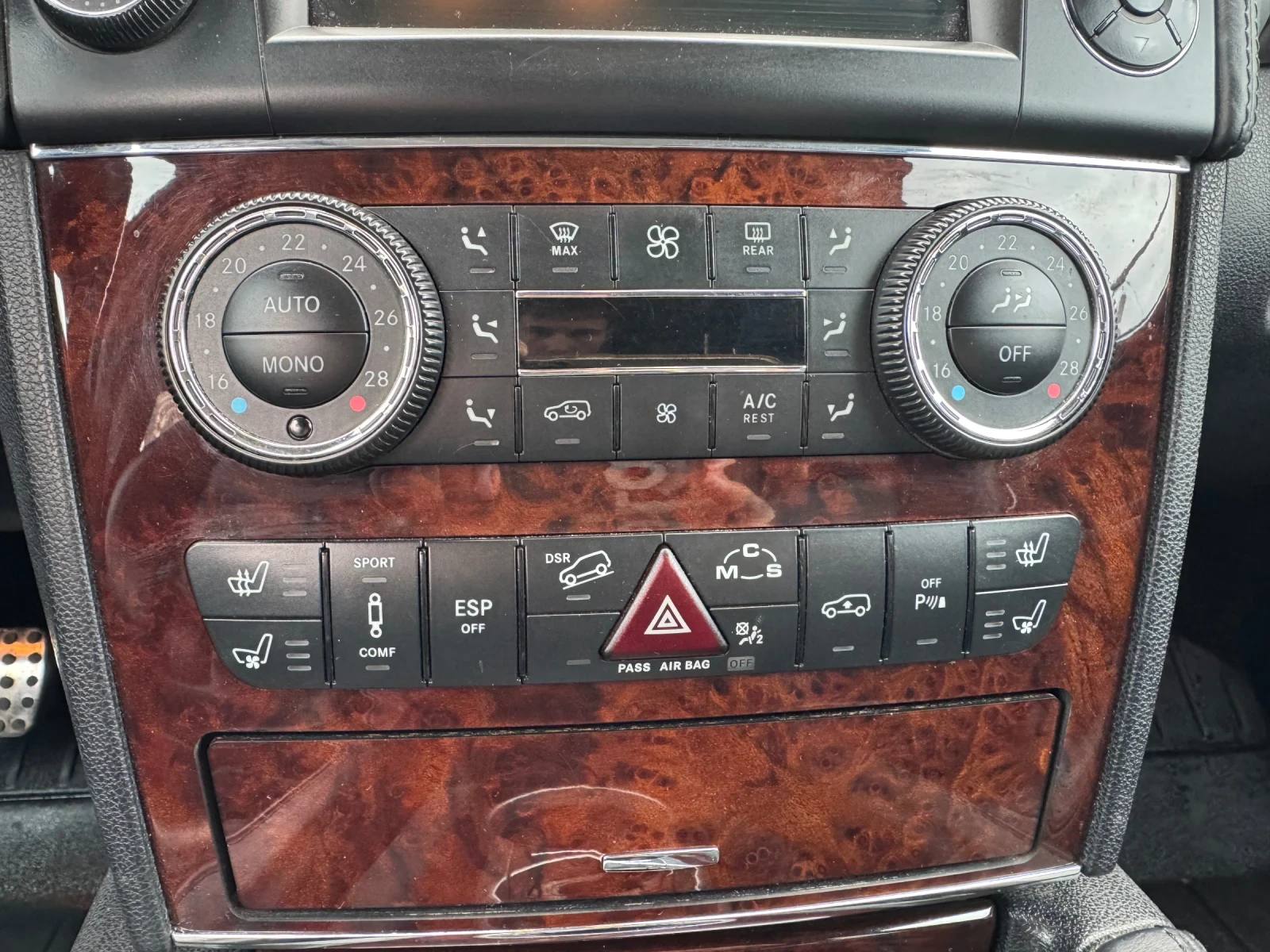 Mercedes-Benz ML 63 AMG, снимка 7 - Автомобили и джипове - 56640135
